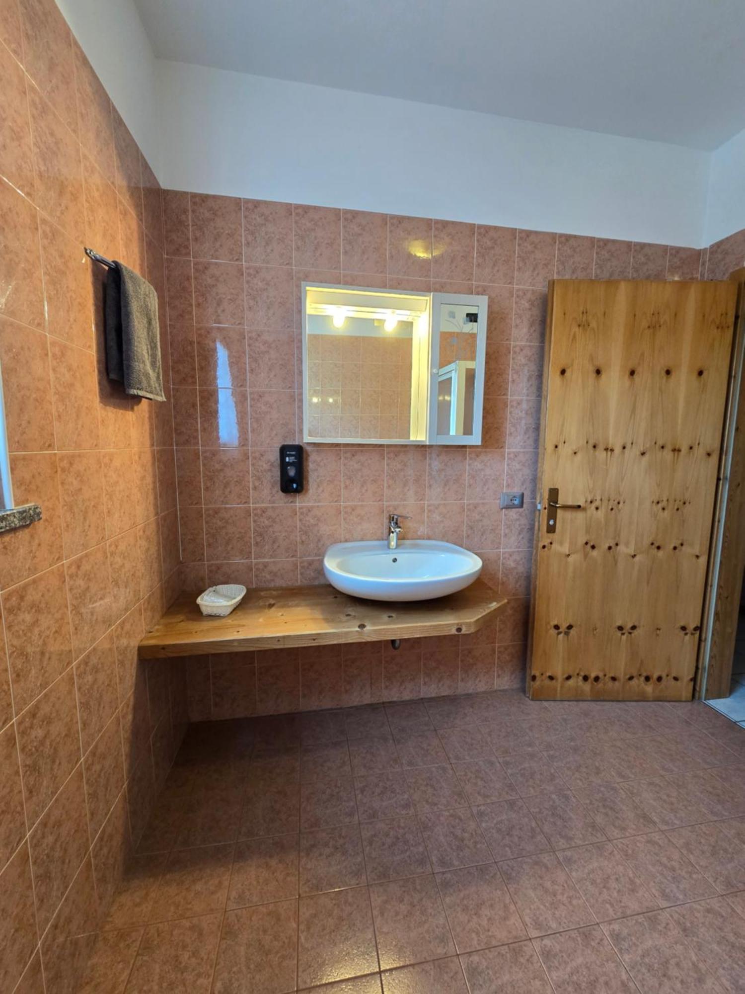Antico Fienile Agritur Villa Mezzocorona Eksteriør bilde