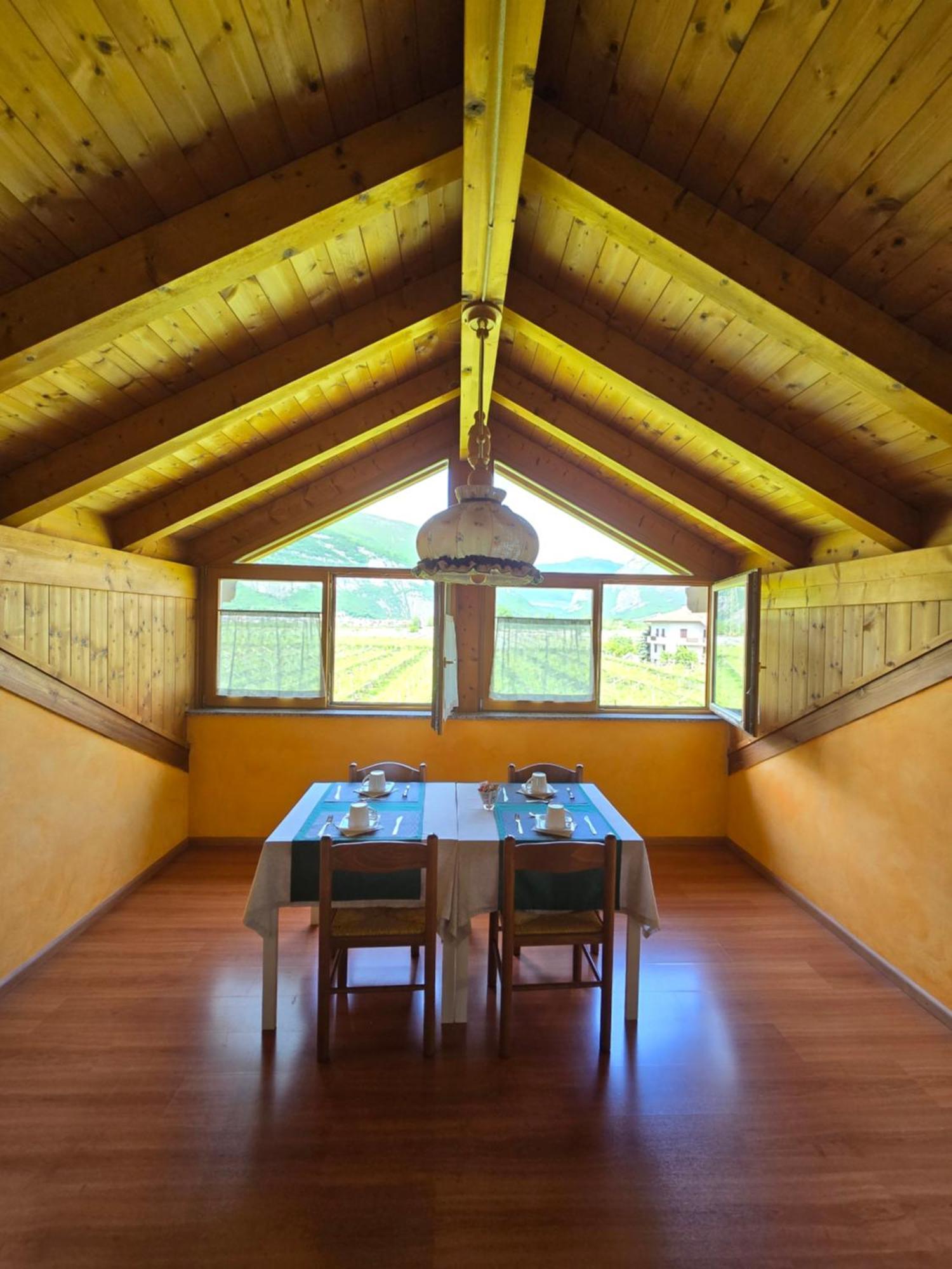Antico Fienile Agritur Villa Mezzocorona Eksteriør bilde